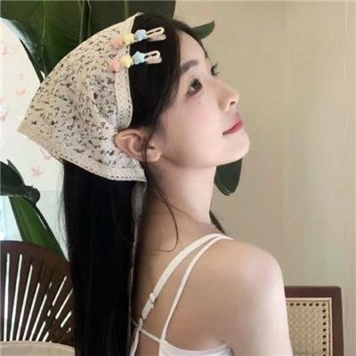 俏探女娇娃